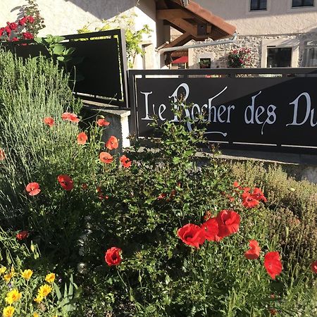 Le Rocher Des Ducs, Vue Sur Montagne, Abris Voitures Et Motos Le Glaizil Εξωτερικό φωτογραφία
